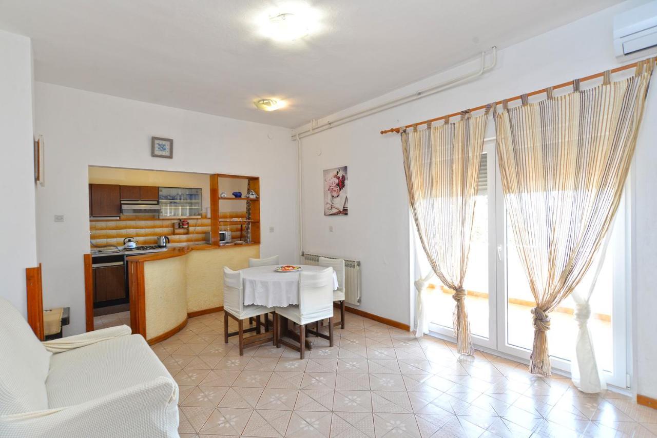 Apartment Silvio 1779 Banjole Εξωτερικό φωτογραφία
