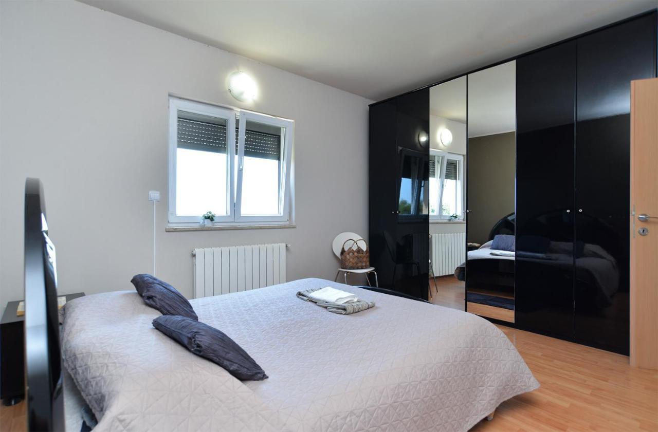 Apartment Silvio 1779 Banjole Εξωτερικό φωτογραφία