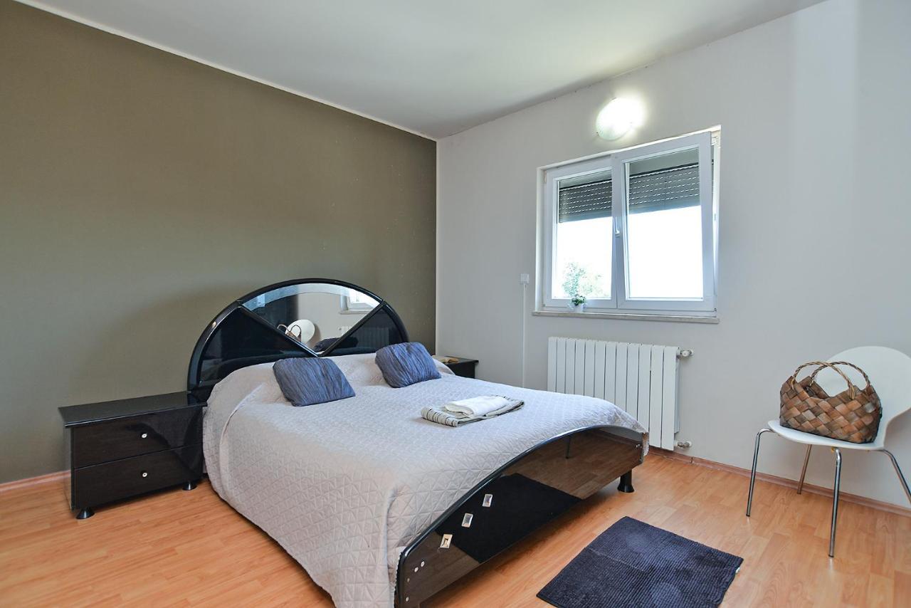 Apartment Silvio 1779 Banjole Εξωτερικό φωτογραφία